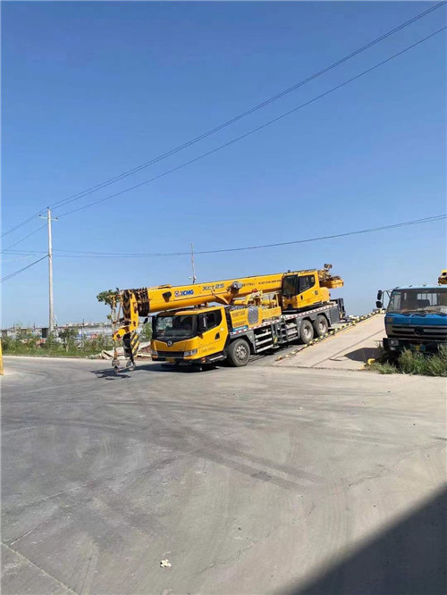 墨竹工卡县吊车作业时，可能会产生哪些额外收费项目？